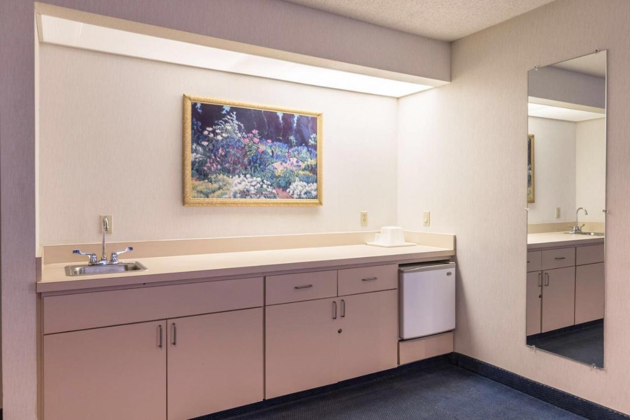 Quality Express Inn & Suites Mineral Wells Ngoại thất bức ảnh