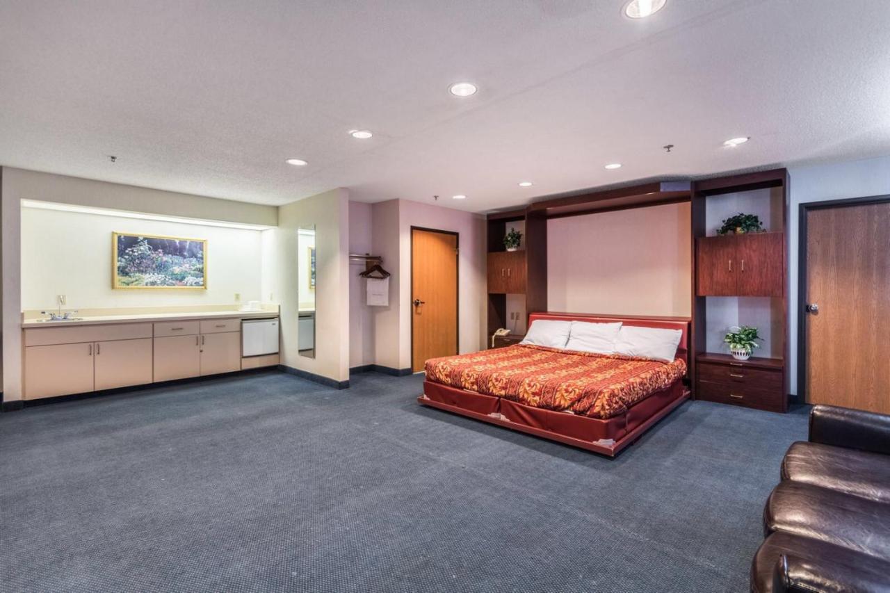 Quality Express Inn & Suites Mineral Wells Ngoại thất bức ảnh